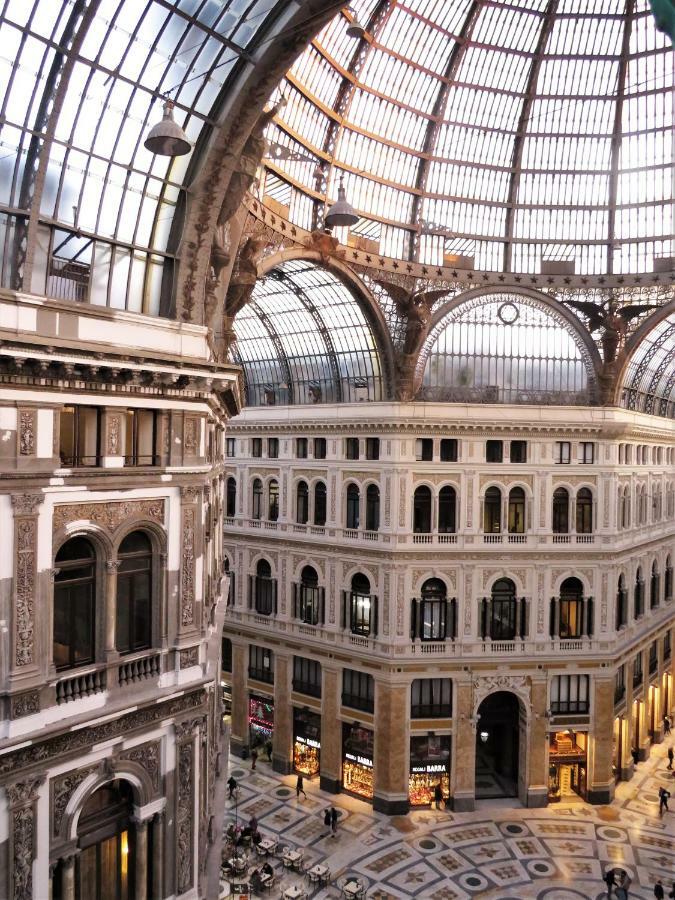 Domus Sibyllina, Galleria Umberto I Неаполь Экстерьер фото